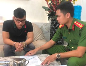 Tạm giữ giám đốc lừa đảo bán nhiệt kế, khẩu trang y tế