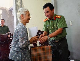 Thân nhân liệt sĩ được hưởng những quyền lợi gì?