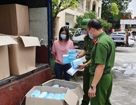 Thu giữ 75.000 khẩu trang y tế không rõ nguồn gốc